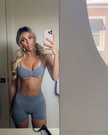 Ann / annaaak nude photo #16