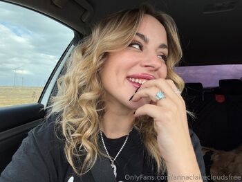 Anna Claire Clouds Fre / annaclairecloudsfree nude photo #59