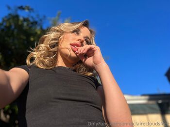 Anna Claire Clouds Fre / annaclairecloudsfree nude photo #75