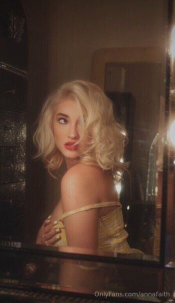 Anna Fait / annafaith nude photo #21