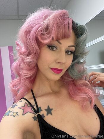Annalee B. Fre / annalee_free / annaleebelle nude photo #11