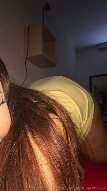Anna / annaprincesss nude photo #10