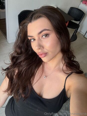 Anna Savana / annasavana nude photo #24