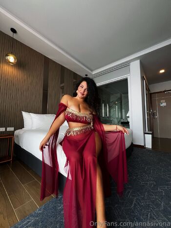 Anna Sivona / annasivona nude photo #18