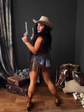 Anna Sivona / annasivona nude photo #24