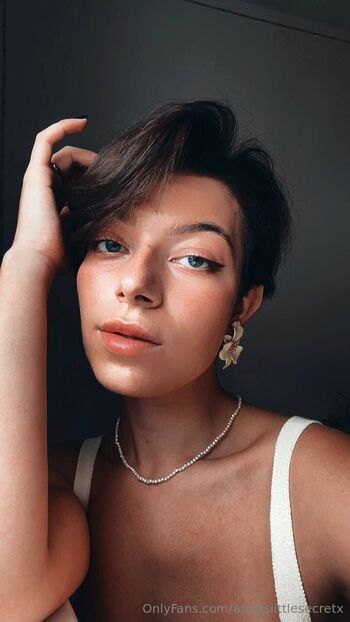 Anna / annaslittlesecretx nude photo #29