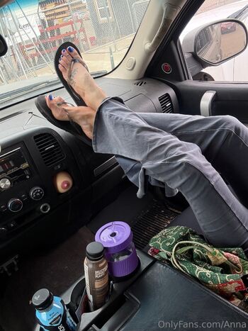 Ann / annaspuresoles nude photo #31