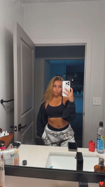 Anni / annehope / annelise.hope_official / annelisehope19 / annelise_hope1 nude photo #11