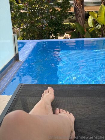 Anne Wünsch / annewuensche / anne_wuensche nude photo #6