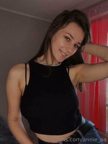 Annie / annie_aa nude photo #25