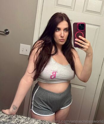 Anniechlo / anniechloesworld nude photo #9