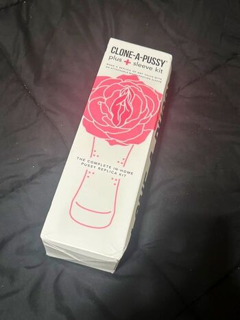 Annie Cru / anniecruz nude photo #1