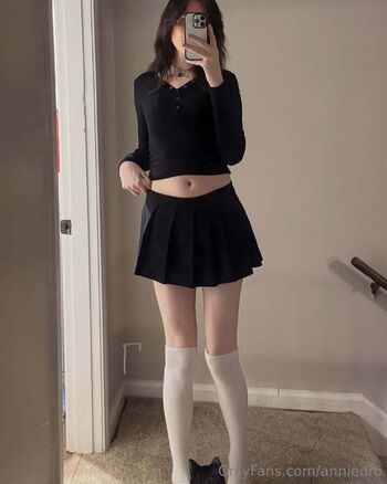 Annie Dr / anniedro nude photo #28