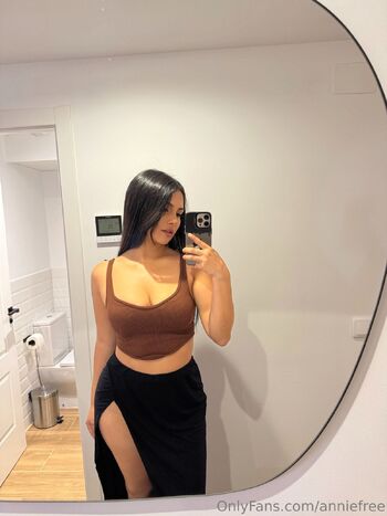 Anni / anniefree nude photo #26