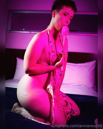 Annie-Ros / annierose30 / ms.annie.rose / annie_rose30 nude photo #20