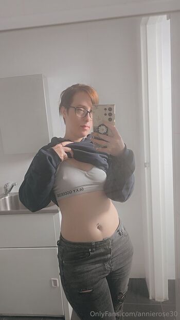 Annie-Ros / annierose30 / ms.annie.rose / annie_rose30 nude photo #34