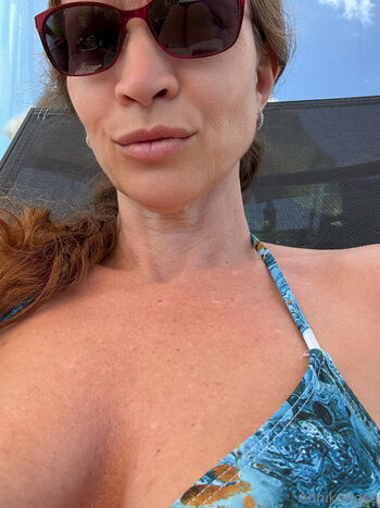 AnnikaRos / annikarose69 nude photo #21