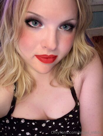 𝓐𝓷𝓷𝓲𝓴𝓪 / annikaxp nude photo #11