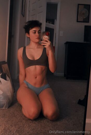 Ann Moss / annmossy / ann_mossy nude photo #3