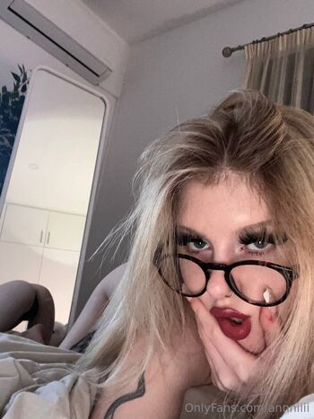 𝖆𝖓𝖓𝖎 / annniiii / annaa.brwn nude photo #22