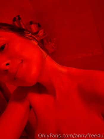 Anny FRE / annyfree4u nude photo #29