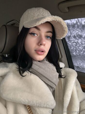 Ann Ol / annyolsy nude photo #37