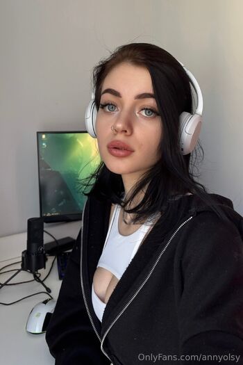 Ann Ol / annyolsy nude photo #39