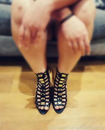 Thick British Indian Woma / anonbritindian nude photo #27