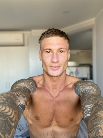 Tyle / anotherguy_ nude photo #11