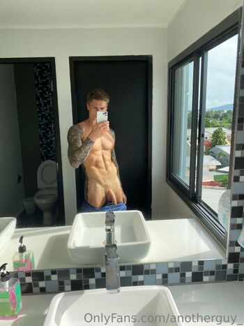 Tyle / anotherguy_ nude photo #17