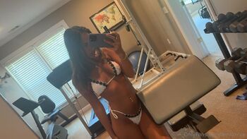 Teenage baby / anslirosie nude photo #14