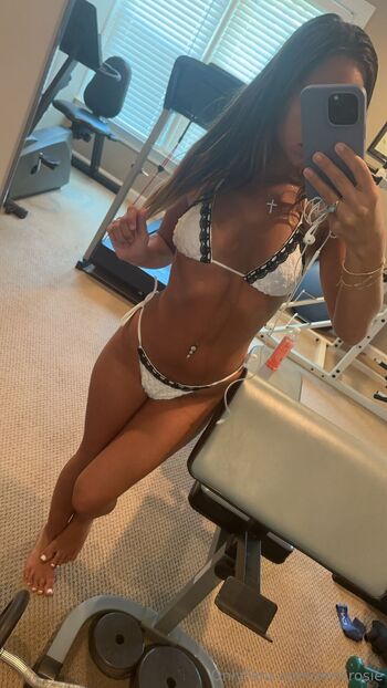 Teenage baby / anslirosie nude photo #31