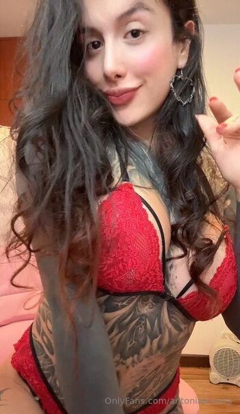 Antonia / antoniaacosta nude photo #6