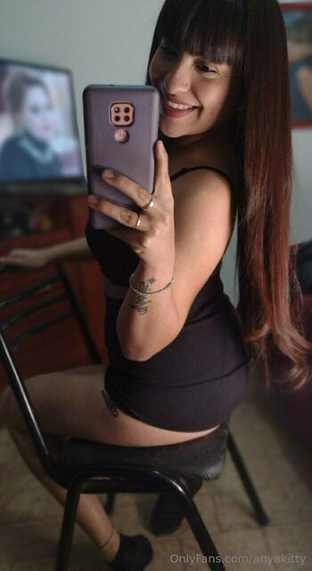 Any / anyakitty nude photo #20