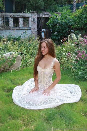 Anya / anyalacey nude photo #24