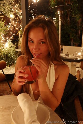 Anya / anyalacey nude photo #61