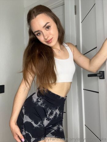 OnlyFans / anylaffytaffywonka nude photo #4