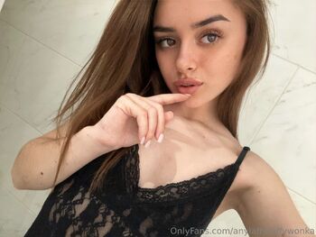 OnlyFans / anylaffytaffywonka nude photo #8