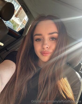 OnlyFans / anylaffytaffywonka nude photo #12