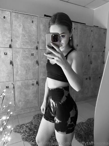 OnlyFans / anylaffytaffywonka nude photo #27