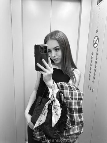 OnlyFans / anylaffytaffywonka nude photo #38