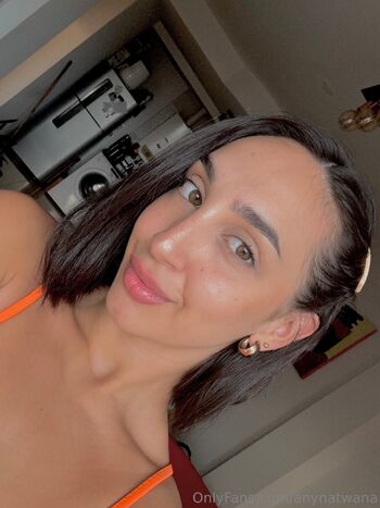 An / anynatwana / naturalwomenana nude photo #36