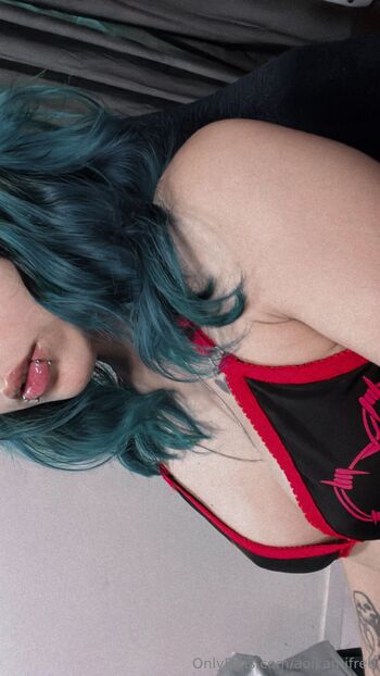 Aoi Kami / aoikamifree nude photo #18