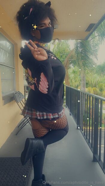 Aphrodite / aphrodite_is_here nude photo #10