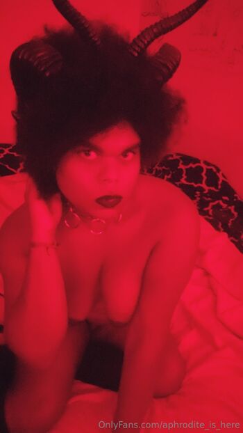 Aphrodite / aphrodite_is_here nude photo #14