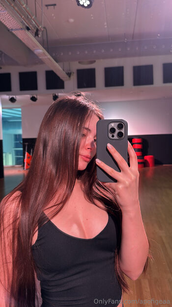 Tatian / apofigeaa nude photo #15