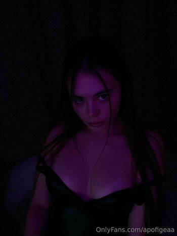 Tatian / apofigeaa nude photo #37