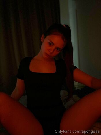 Tatian / apofigeaa nude photo #38