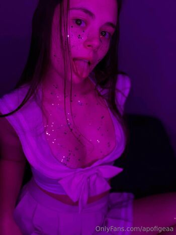 Tatian / apofigeaa nude photo #39