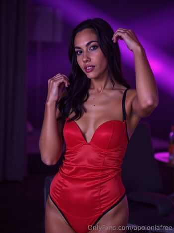 Apolonia Lapiedra fre / apoloniafree nude photo #3